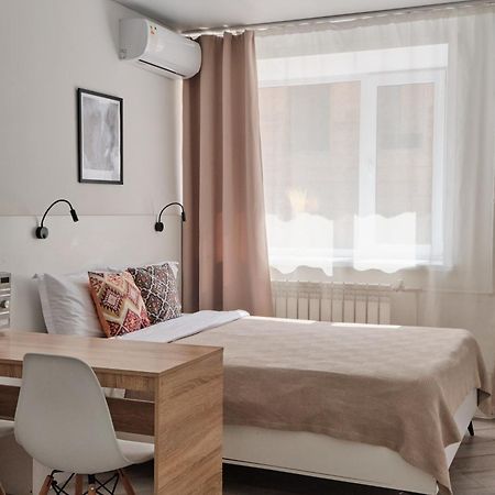 Seven City Apartments Семей Екстер'єр фото