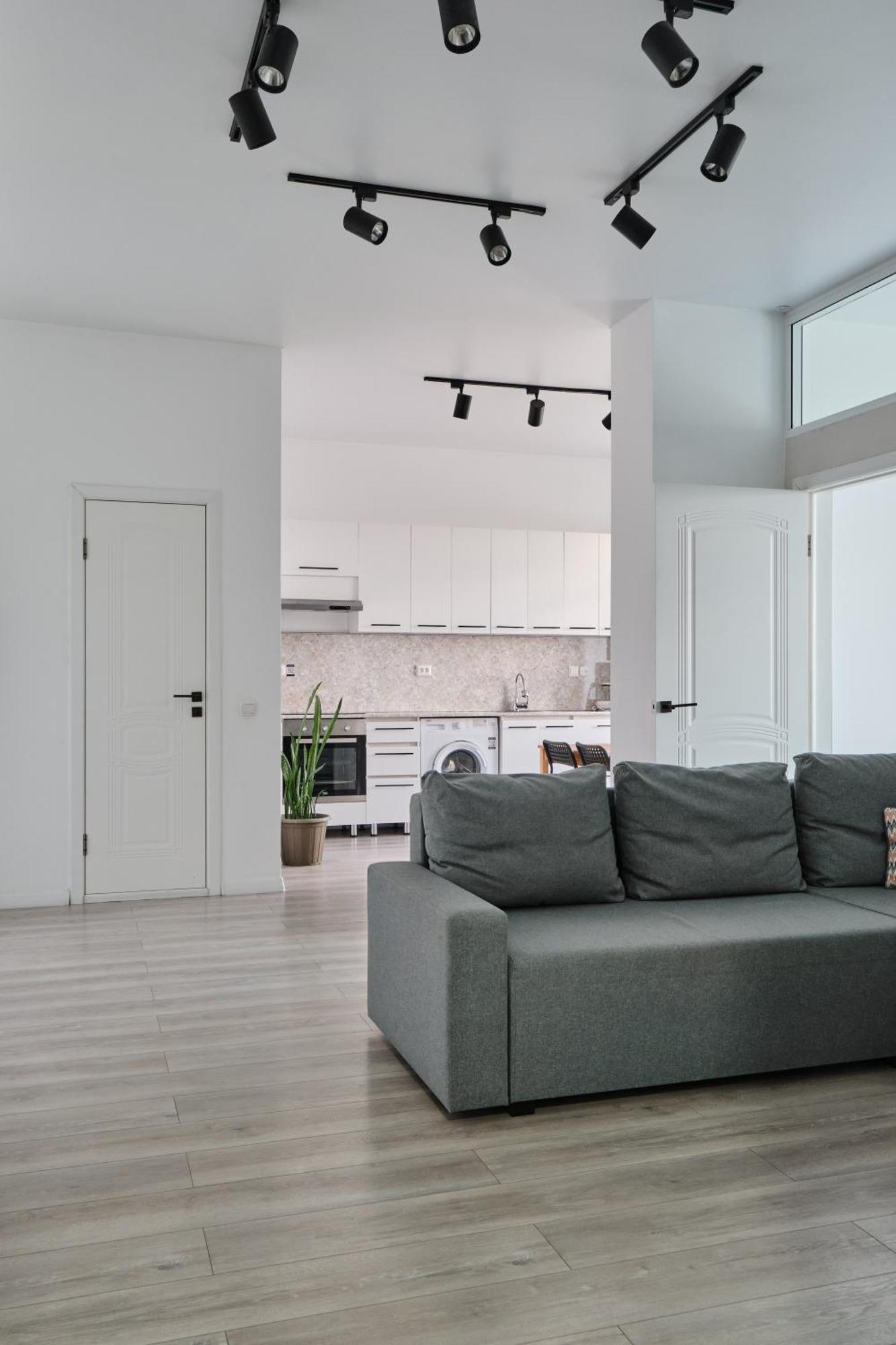 Seven City Apartments Семей Екстер'єр фото