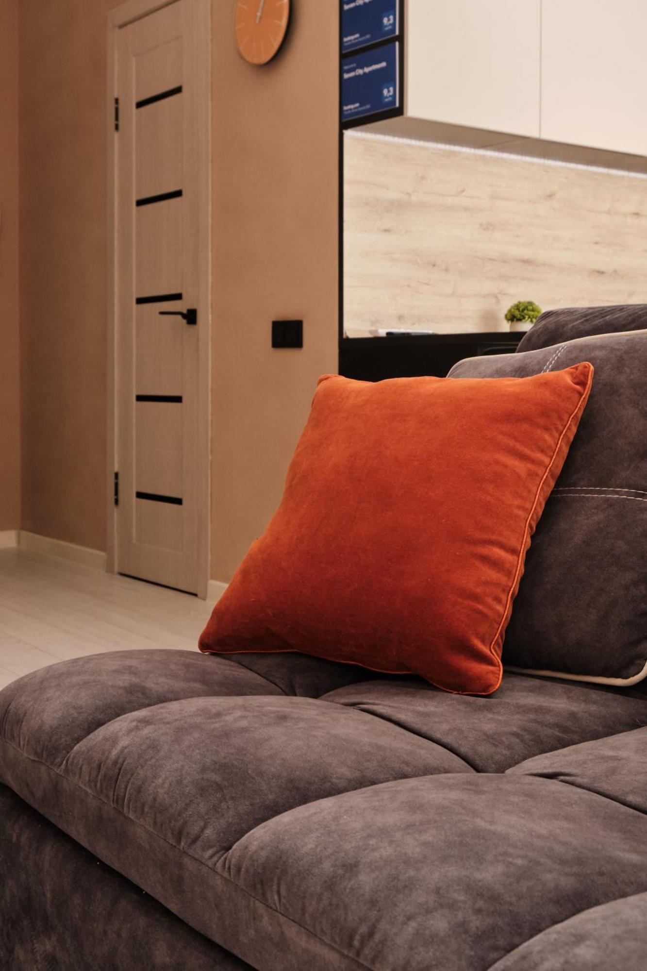 Seven City Apartments Семей Екстер'єр фото