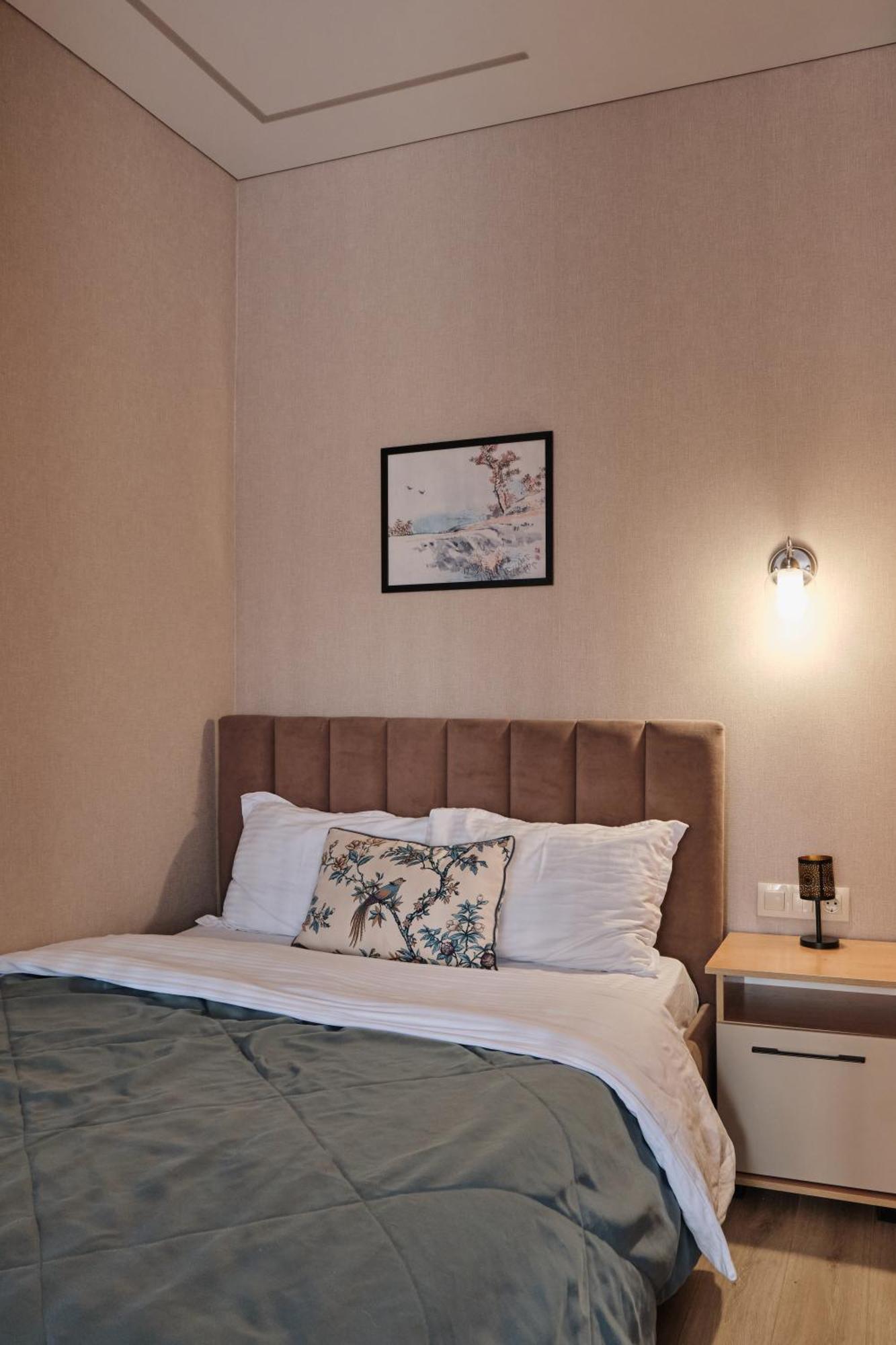 Seven City Apartments Семей Екстер'єр фото